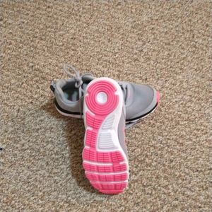 NEW without Box Ladies Under Armour Sneakers